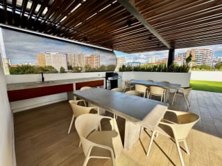 Apartamento de 2 dormitorios en venta en zona 13 — miniatura 3 de 17
