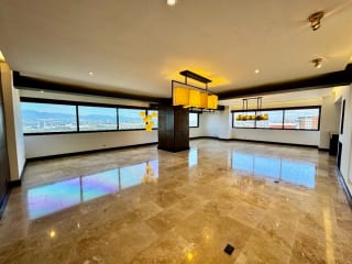 PH único en venta en zona 14 — miniatura 16 de 16