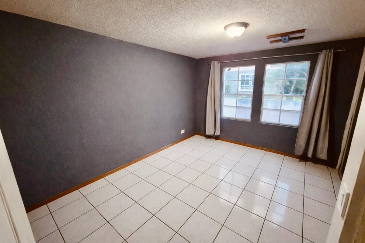 Linda Casa Remodelada en Zona 13 — foto 3 de 5