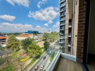 Apartamento de 2 dormitorios en venta en zona 14 — miniatura 8 de 17