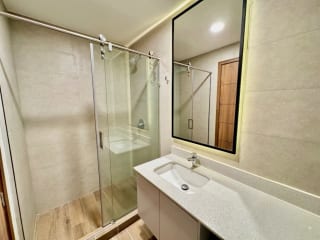 Apartamento de 2 dormitorios en venta en zona 14 — miniatura 6 de 17