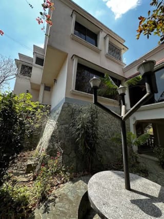 HERMOSA CASA EN COLONIA PRIMAVERA, ZONA 11 — miniatura 4 de 15