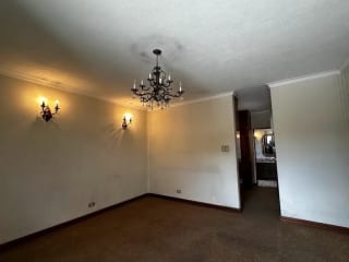 HERMOSA CASA EN COLONIA PRIMAVERA, ZONA 11 — miniatura 2 de 15