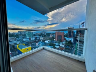 Apartamento de 3 dormitorios en venta zona 10 — miniatura 16 de 17