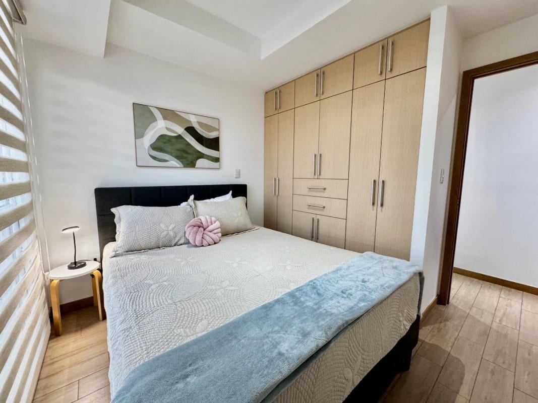 Apartamento de 3 dormitorios en venta zona 10 — foto 10 de 17