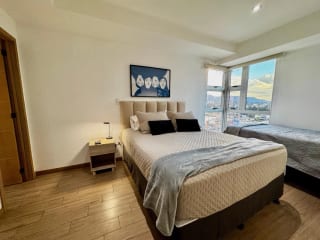 Apartamento de 3 dormitorios en venta zona 10 — miniatura 9 de 17