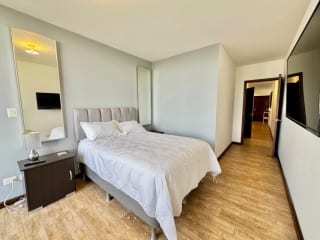 Apartamento amueblado en alquiler zona 15 vh2 — miniatura 5 de 14