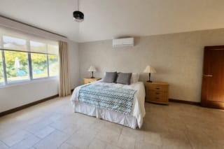 Casa con piscina en venta en Fraijanes — miniatura 5 de 14