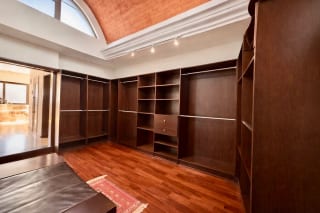 Preciosa casa en venta en condominio exclusivo CAES — miniatura 5 de 17