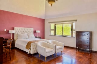 Preciosa casa en venta en condominio exclusivo CAES — miniatura 3 de 17