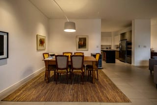 Apartamento de 2 dormitorios en renta en Oakland  — miniatura 7 de 10