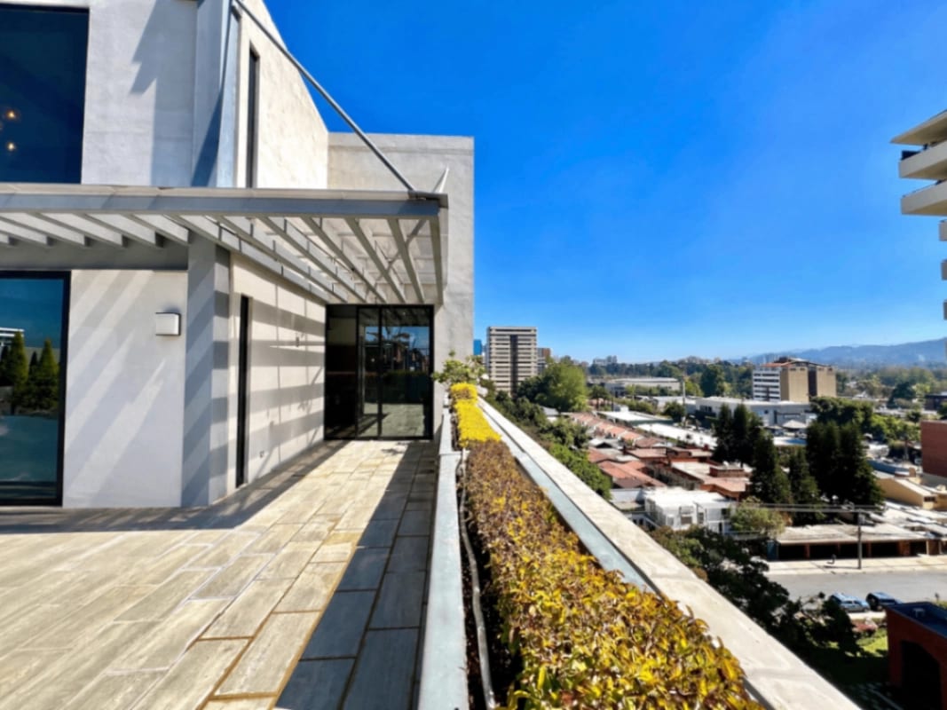 PH industrial, con una gran terraza en venta en zona 14 — foto 7 de 13
